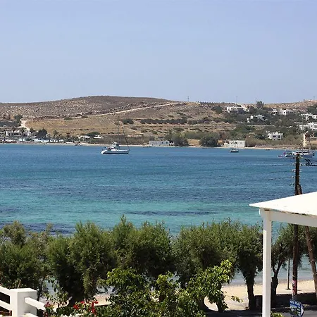 Arandis Inn Accommodation Complex パロス島