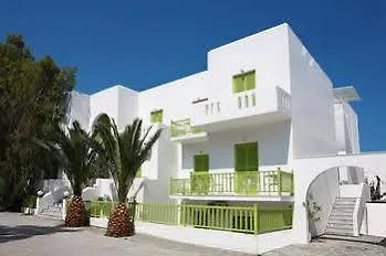 Arandis Inn Accommodation Complex 4* パロス島